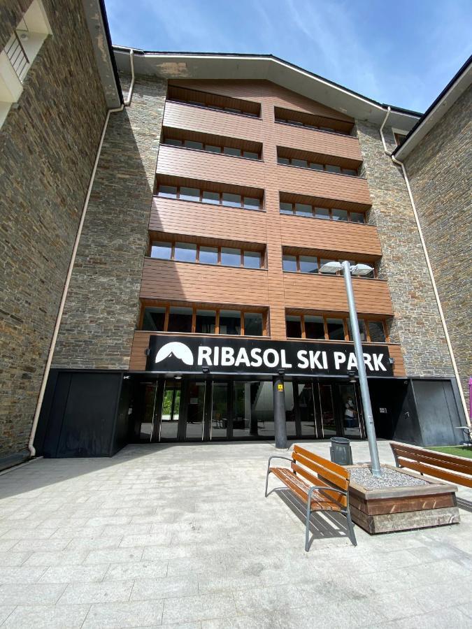 P&C Ribasol Διαμέρισμα Arinsal Εξωτερικό φωτογραφία